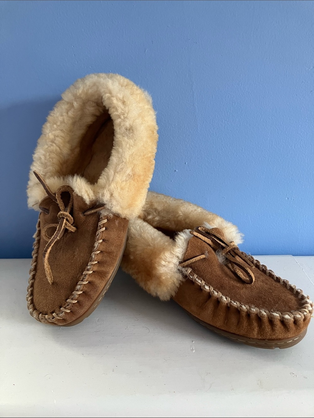 L.L. Bean - Women's Wicked Good Brown Moccasins / Slippers - Size 7
